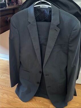 Men’s express suit